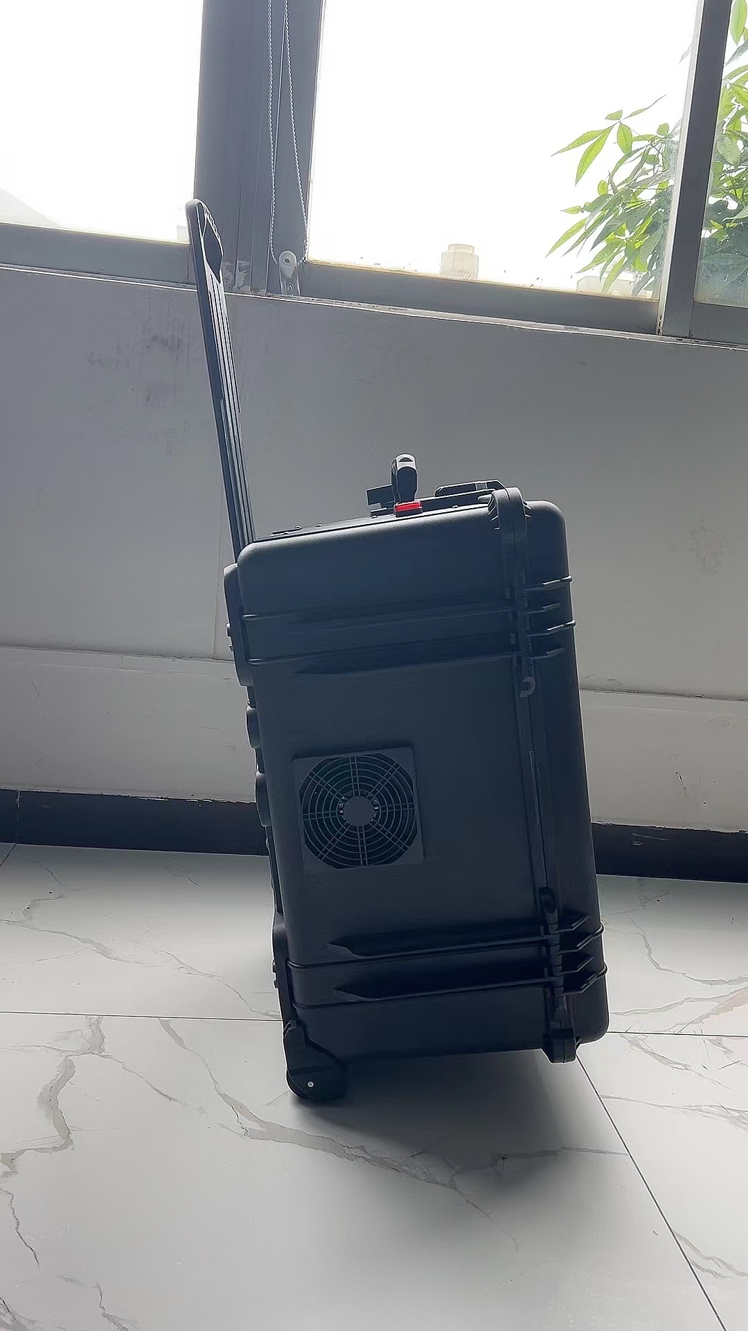 临洮手拉箱型移动通信干扰器